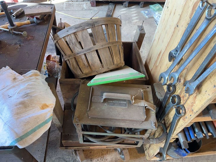 carts-and-large-drill-bits-image-21