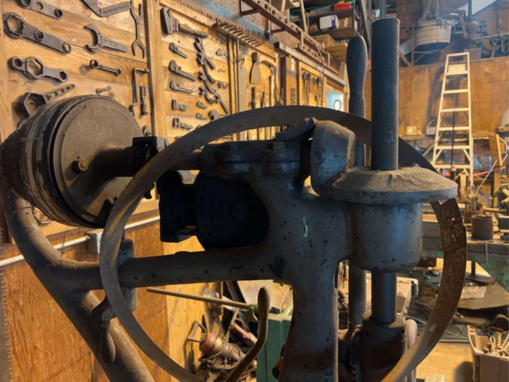 harper-and-reynolds-drill-press-image-12