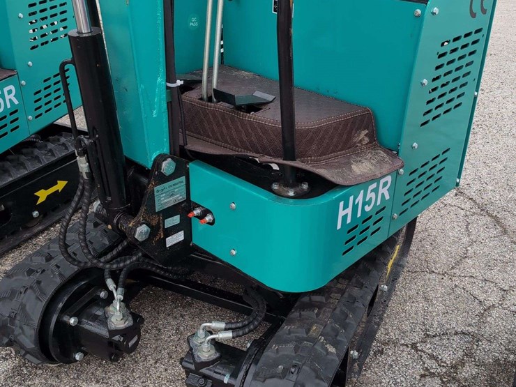cfg-industrial-mini-excavator---h15r---green-image-4