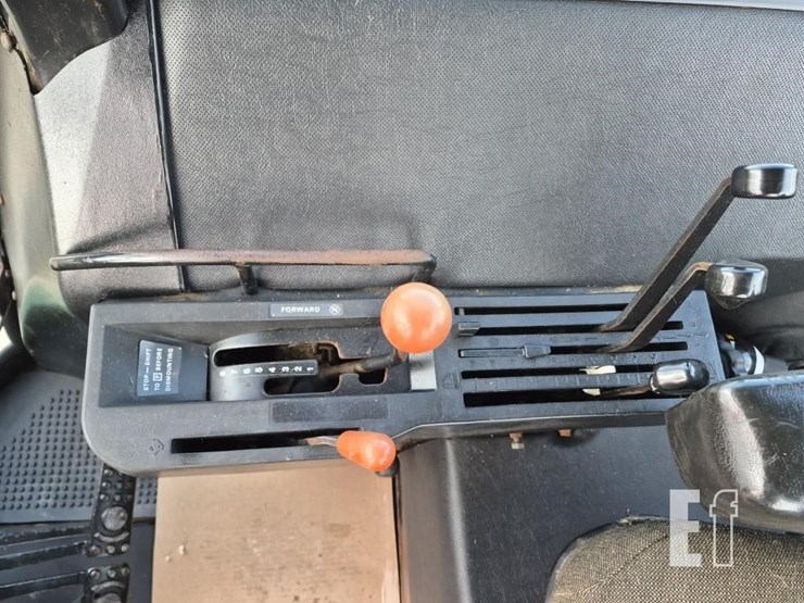 john-deere-4430-image-21