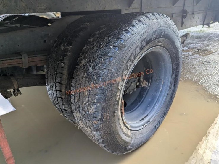 1998-ford-e350-image-21