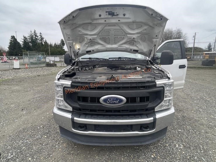 2021-ford-f350-xl-image-24