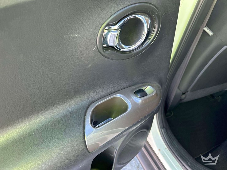 2014-nissan-juke-image-20