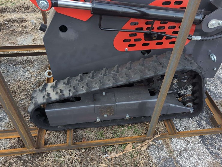 agt-mini-skid-steer-loader---ysrt14---red-image-6