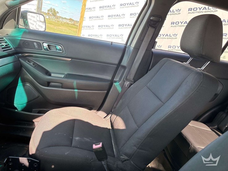 2015-ford-explorer-image-20