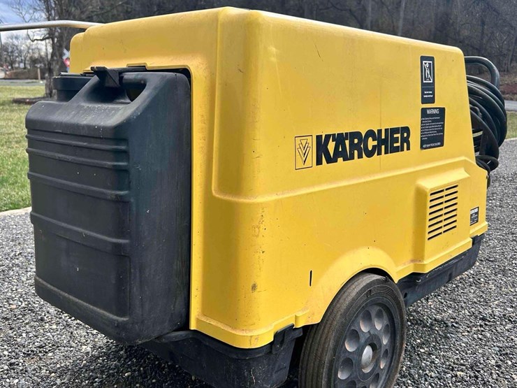 karcher-hds-890-3-phase-pressure-washer-image-3