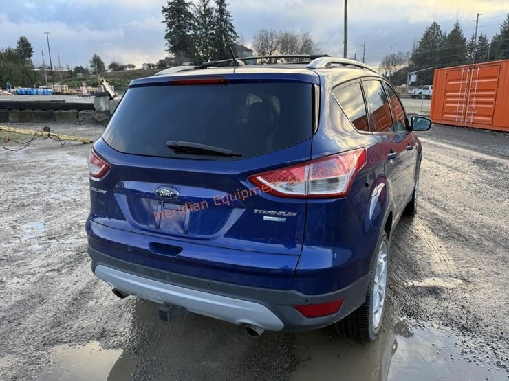 ford-escape-titanium-image-5