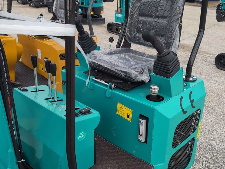 cfg-industrial-mini-excavator---mh12rx---green-image-4