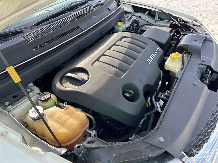 2014-dodge-journey-image-9