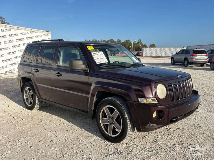 2009-jeep-patriot-image-2