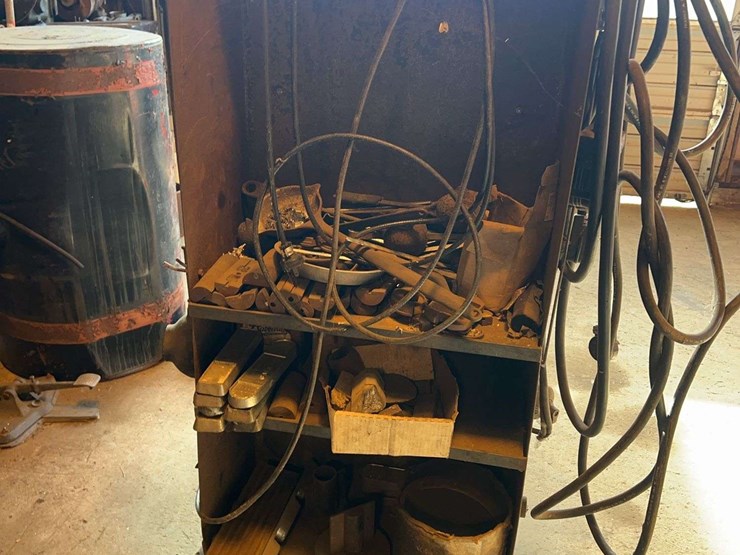 forge-with-cart-image-2