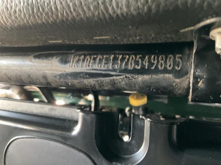 2007-kawasaki-mule-3010-image-13