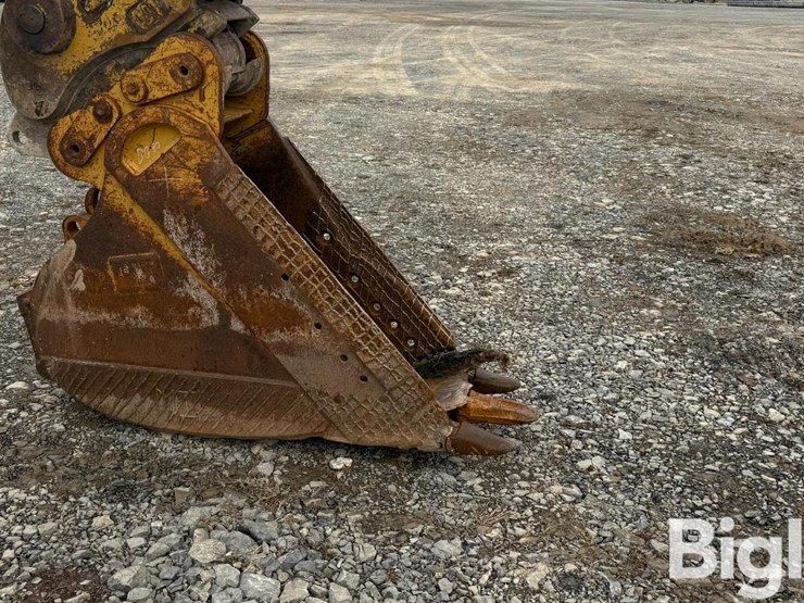 caterpillar-324el-image-11