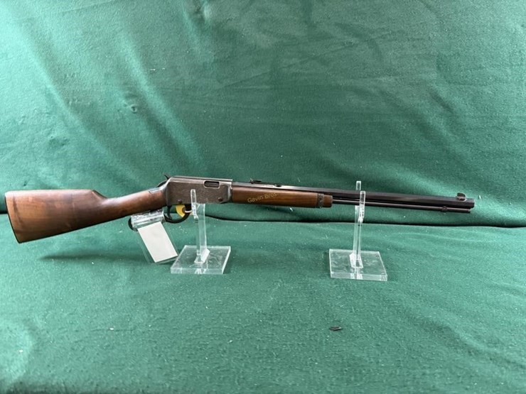 ithaca-mdl.72-deluxe-22lr-rifle-image-10