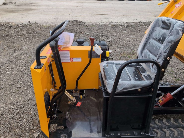 idr25-crawler-dumper-with-seat---13.5-hp-briggs-and-stratton-image-7