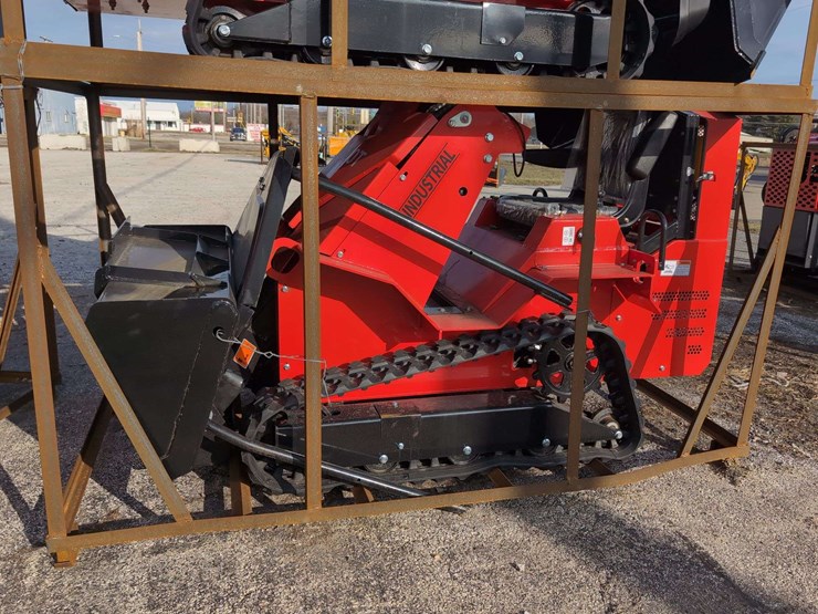 agt-gas-powered-mini-track-skid-steer-loader-sda-140t---red-image-5