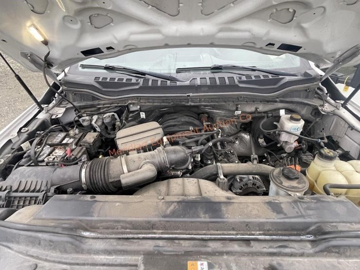 2021-ford-f350-xl-image-25