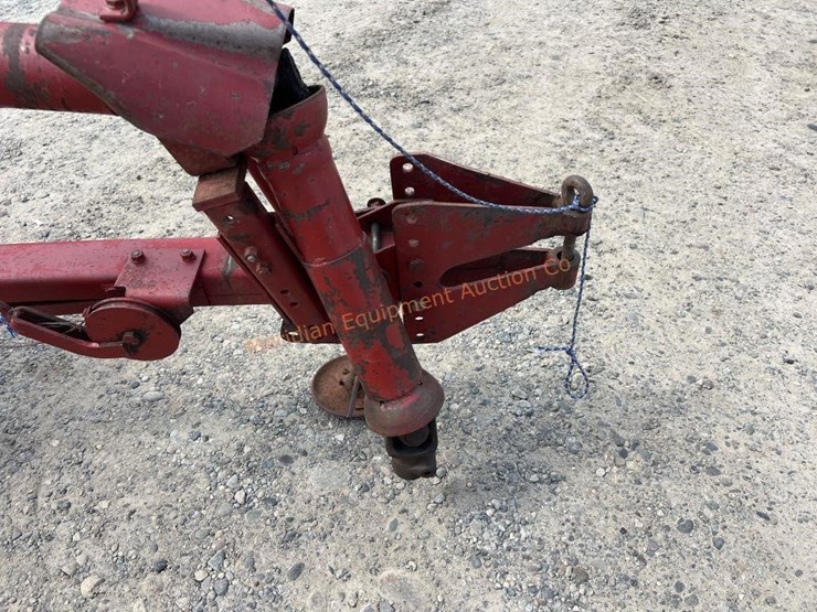 new-holland-69-image-18