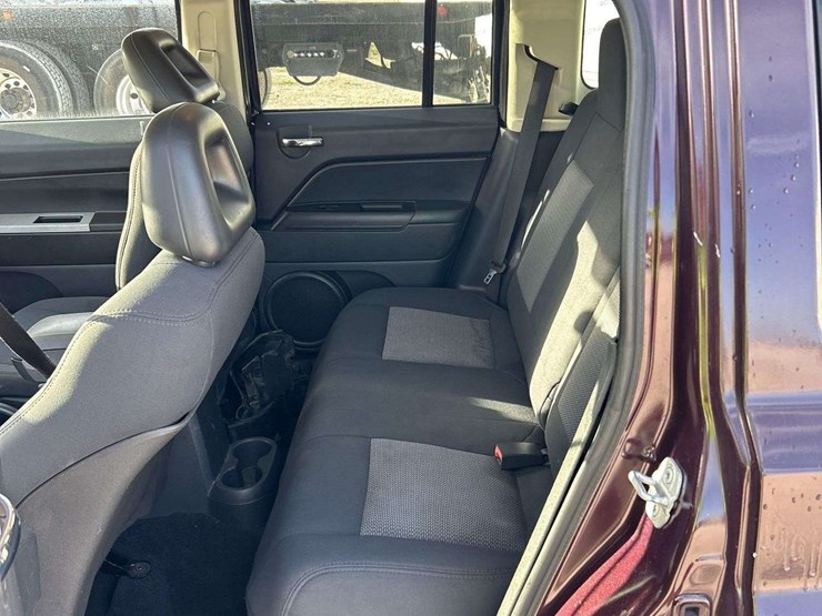 2009-jeep-patriot-image-21