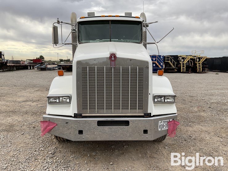 2008-kenworth-t800-image-2