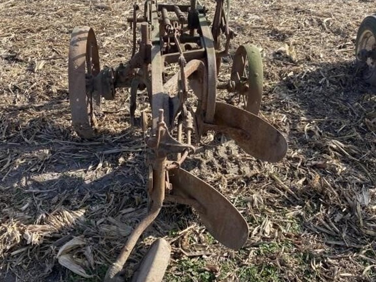 2-bottom-plow-image-2