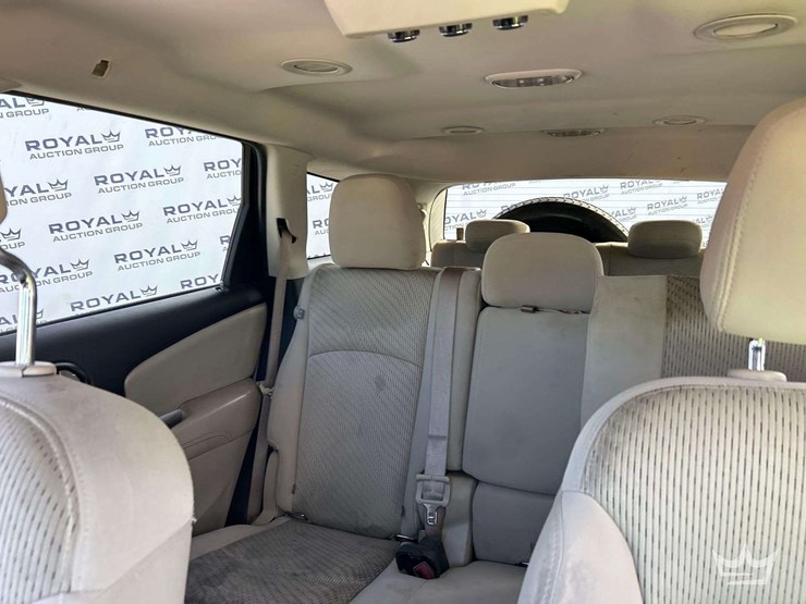 2014-dodge-journey-image-21