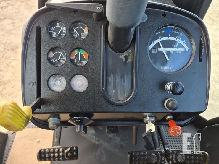 john-deere-4430-image-22