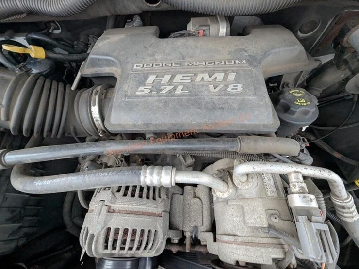 dodge-ram-3500-image-27