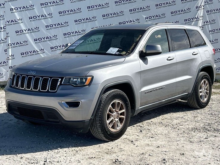 2019-jeep-grand-cherokee-image-1