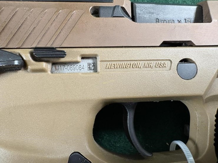 sig-sauer-p320-m17-9mm-pistol-image-5