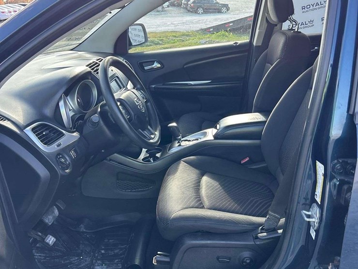 2019-dodge-grand-caravan-image-13