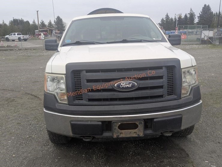 2010-ford-f150-xl-image-11