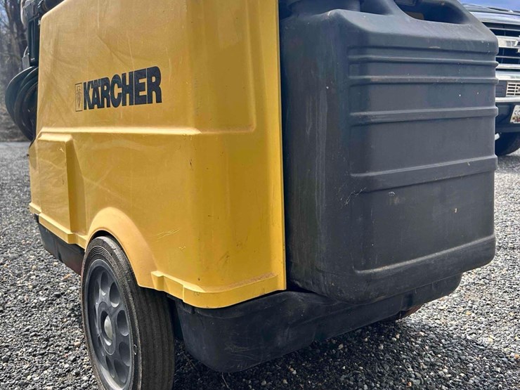 karcher-hds-890-3-phase-pressure-washer-image-4