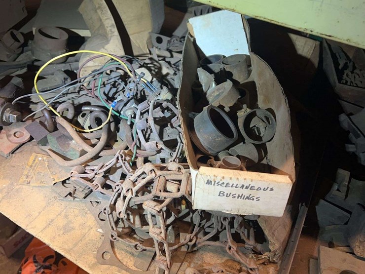 pallet-rack,-shelf-and-contents-image-6