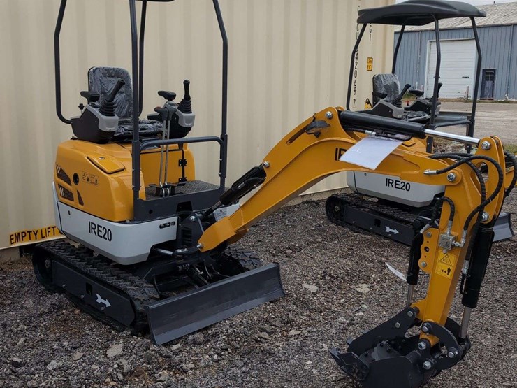 ir-mini-excavator---ire20---kubota-engine-image-1