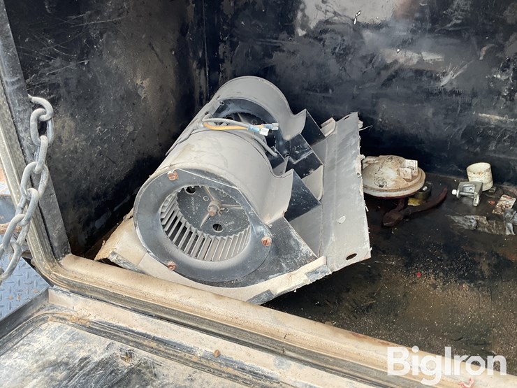 2008-kenworth-t800-image-18