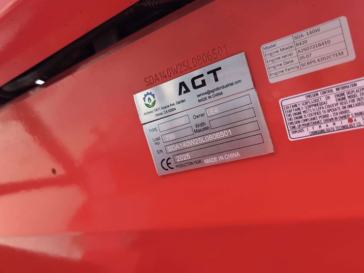 agt-gas-powered-mini-track-skid-steer-loader-sda-140w---red-image-5