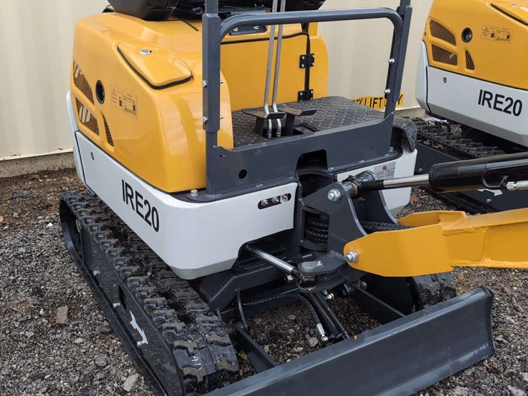 ir-mini-excavator---ire20---kubota-engine-image-3