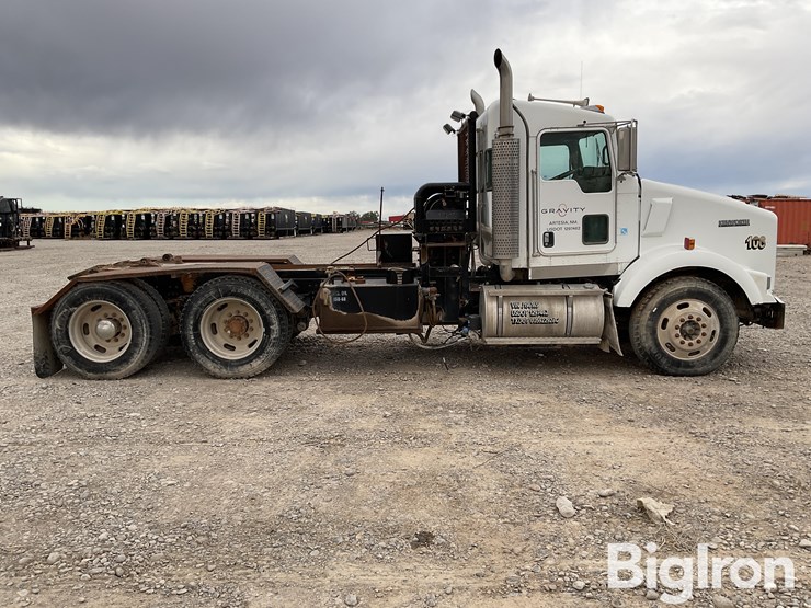 2007-kenworth-t800-image-4