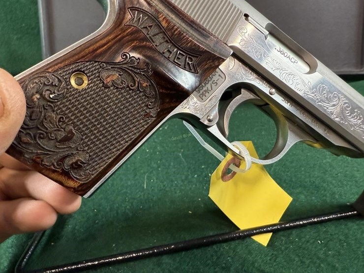 nib-walther-ppk/s-1-380acp-pistol-image-10