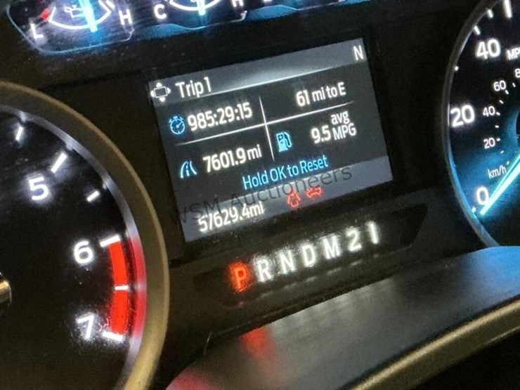 2022-ford-f250-image-21