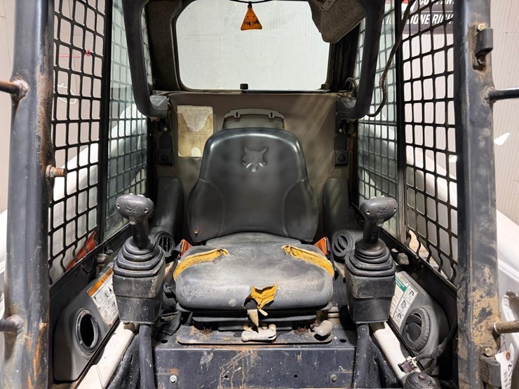 bobcat-t250-image-19