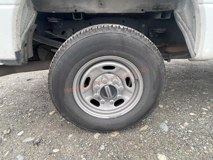 2021-ford-f350-xl-image-29