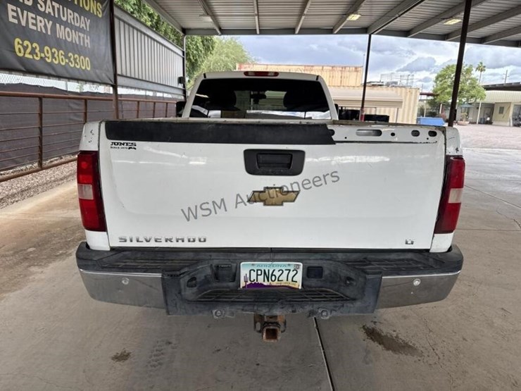 chevrolet-silverado-2500hd-image-8