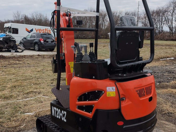 cfg-industrial-mini-excavator---nt20-cz---red-image-4