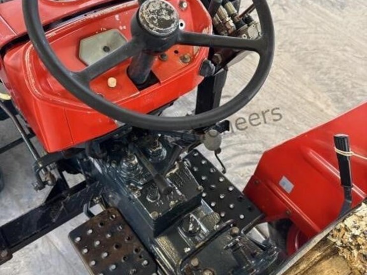 kubota-l2201-image-15