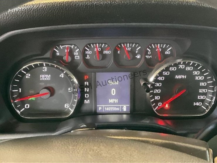 2016-chevrolet-silverado-1500-image-17