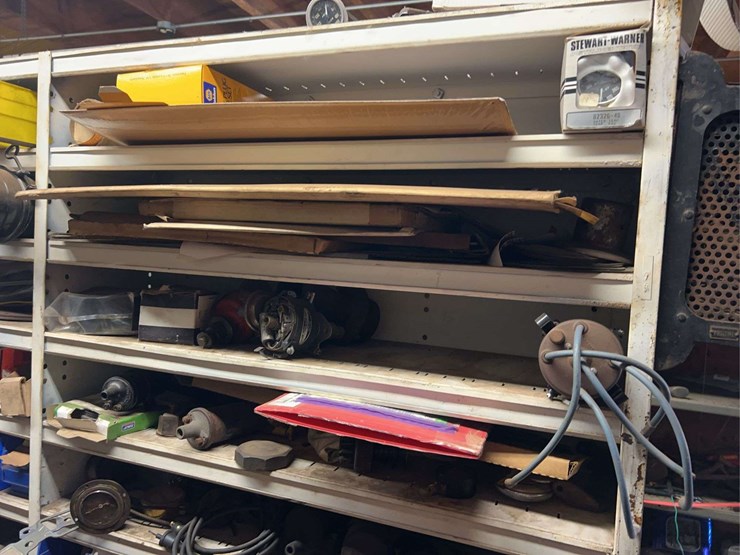 shelving-with-parts-image-16