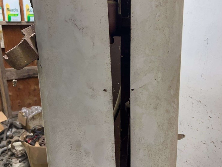 vizo-10-gallon-visable-gas-pump-image-5