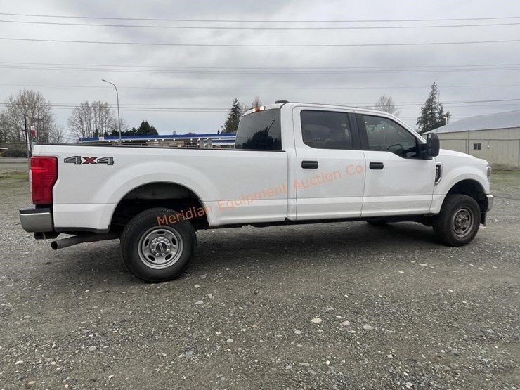 2021-ford-f350-xl-image-7